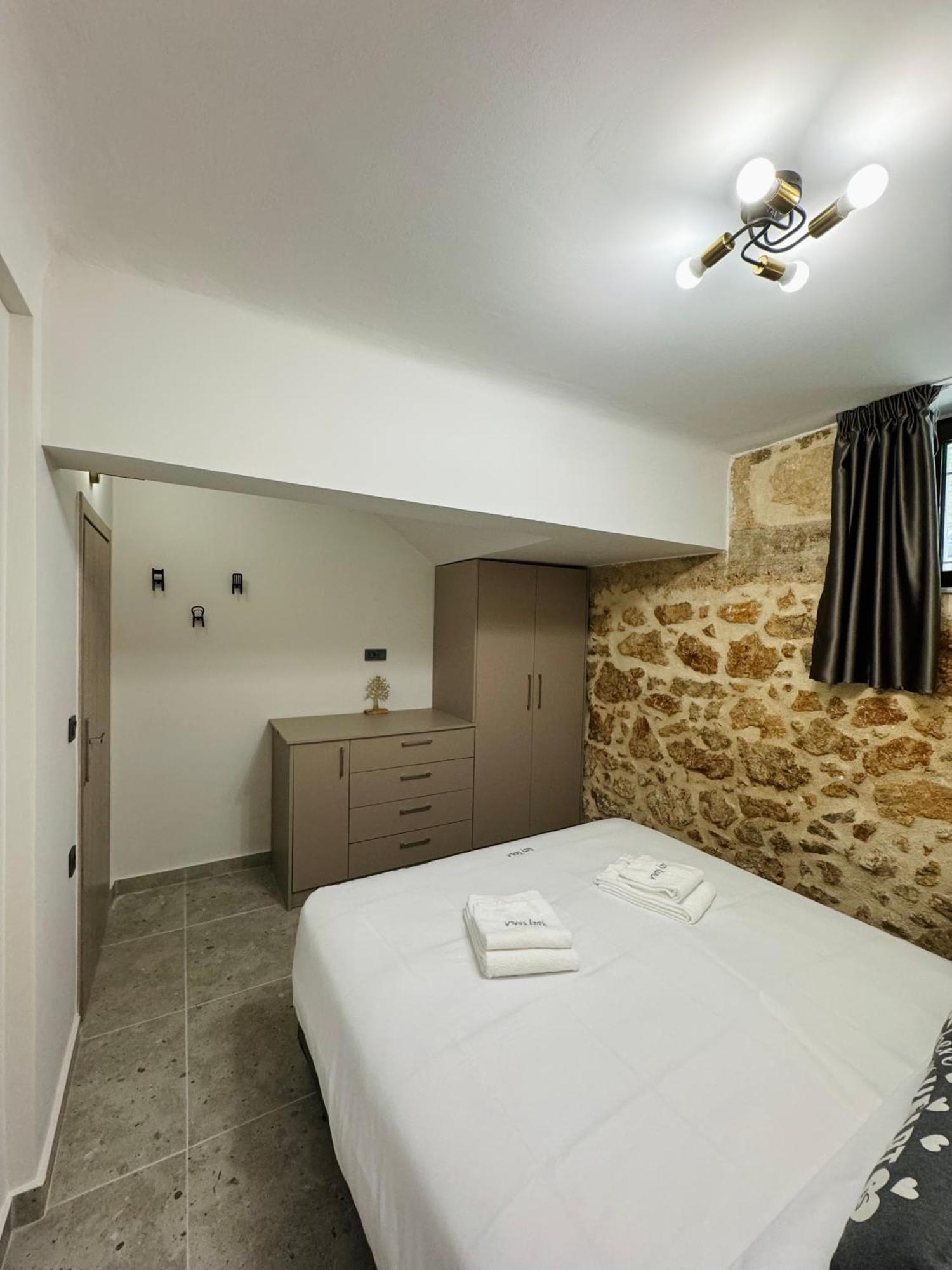 Charming 2br Basement Near Akropolis By Kozy Koala Appartamento