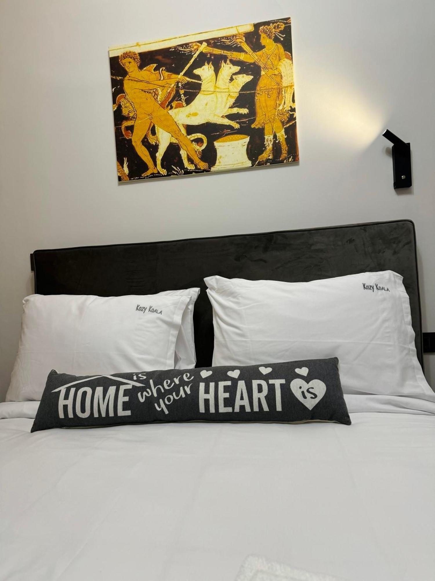Charming 2br Basement Near Akropolis By Kozy Koala * Athens