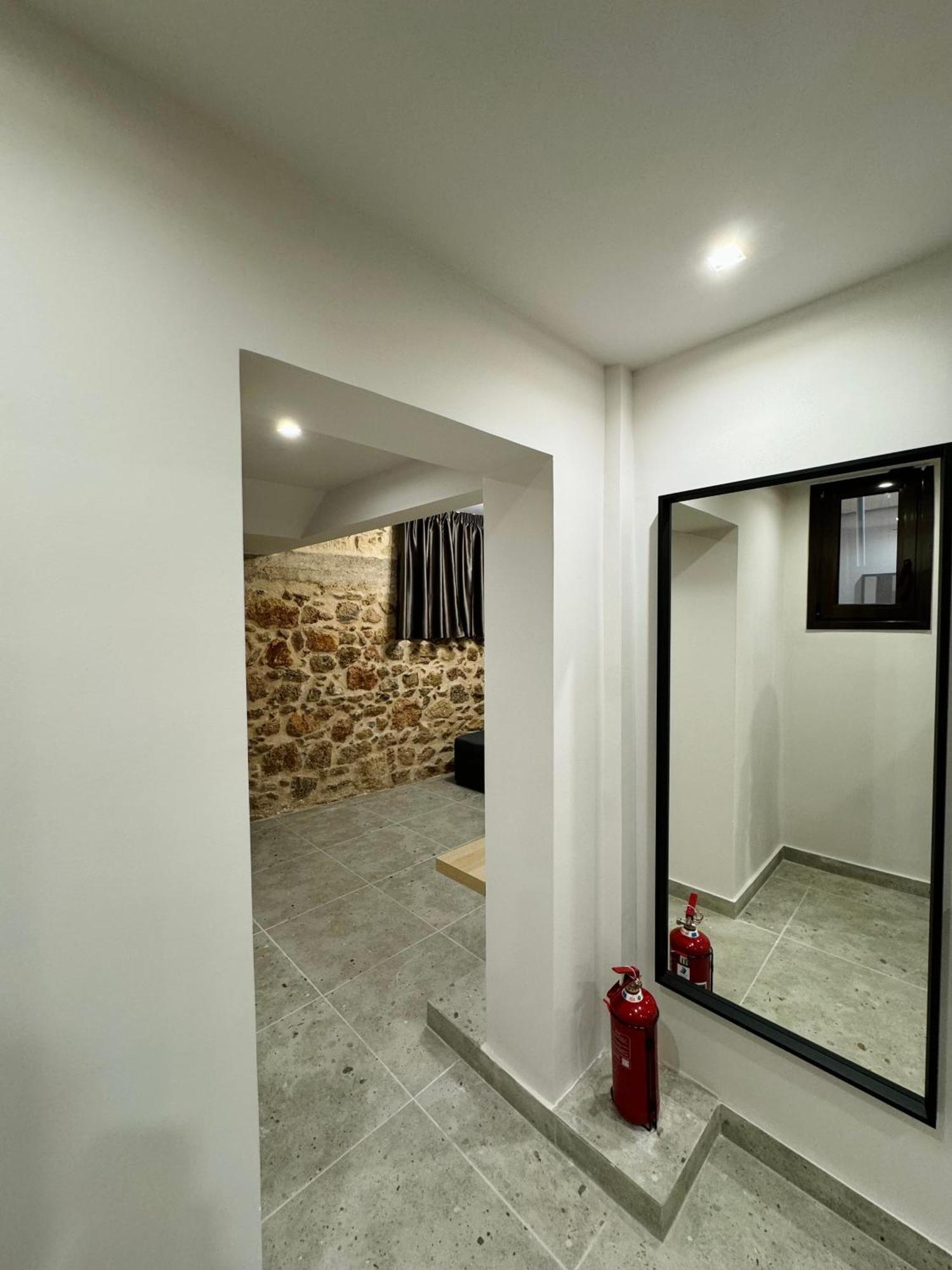 Charming 2br Basement Near Akropolis By Kozy Koala Apartment Athens