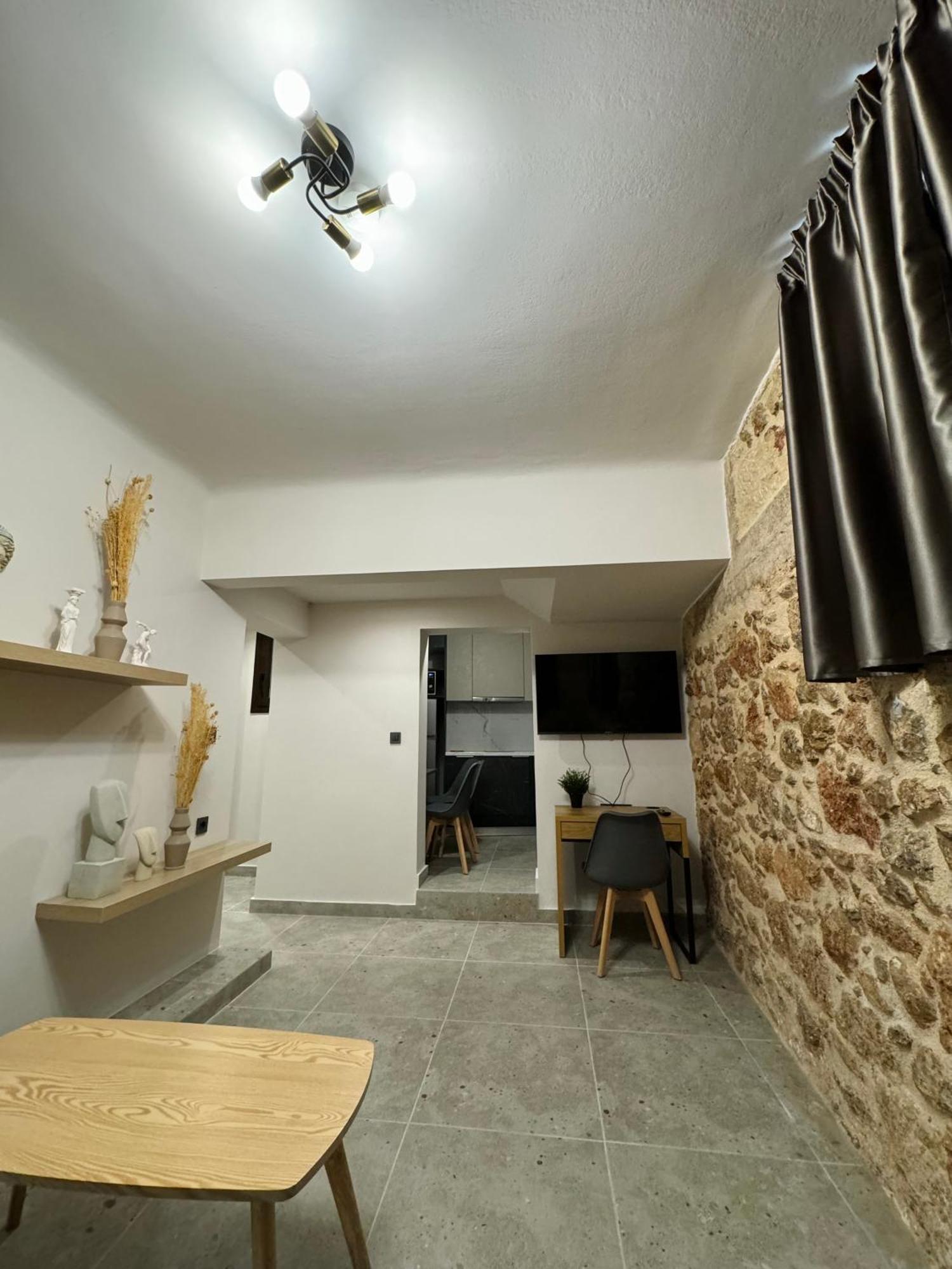 Charming 2br Basement Near Akropolis By Kozy Koala Apartment *