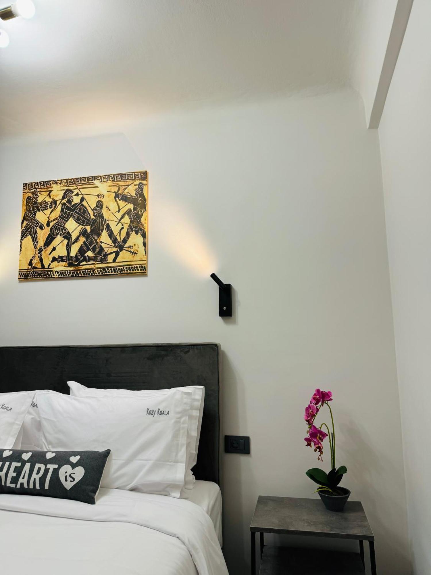 Apartment Charming 2br Basement Near Akropolis By Kozy Koala